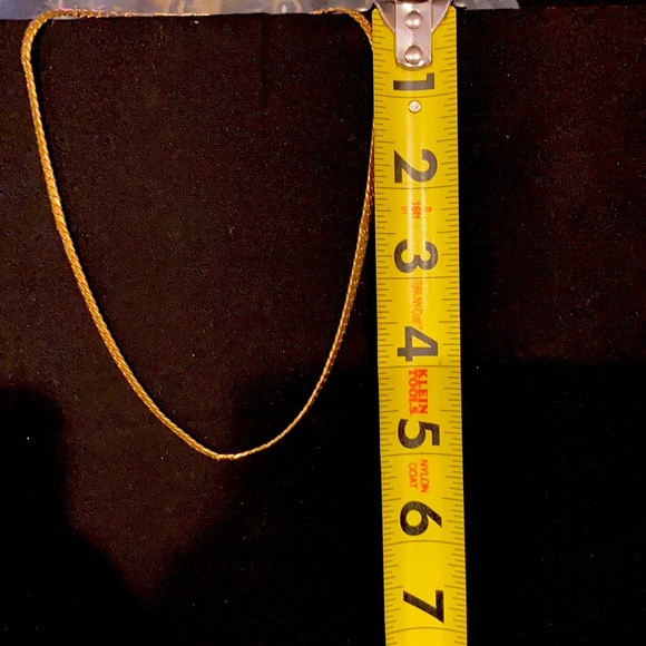Gold Chain - Picture 2 of 3